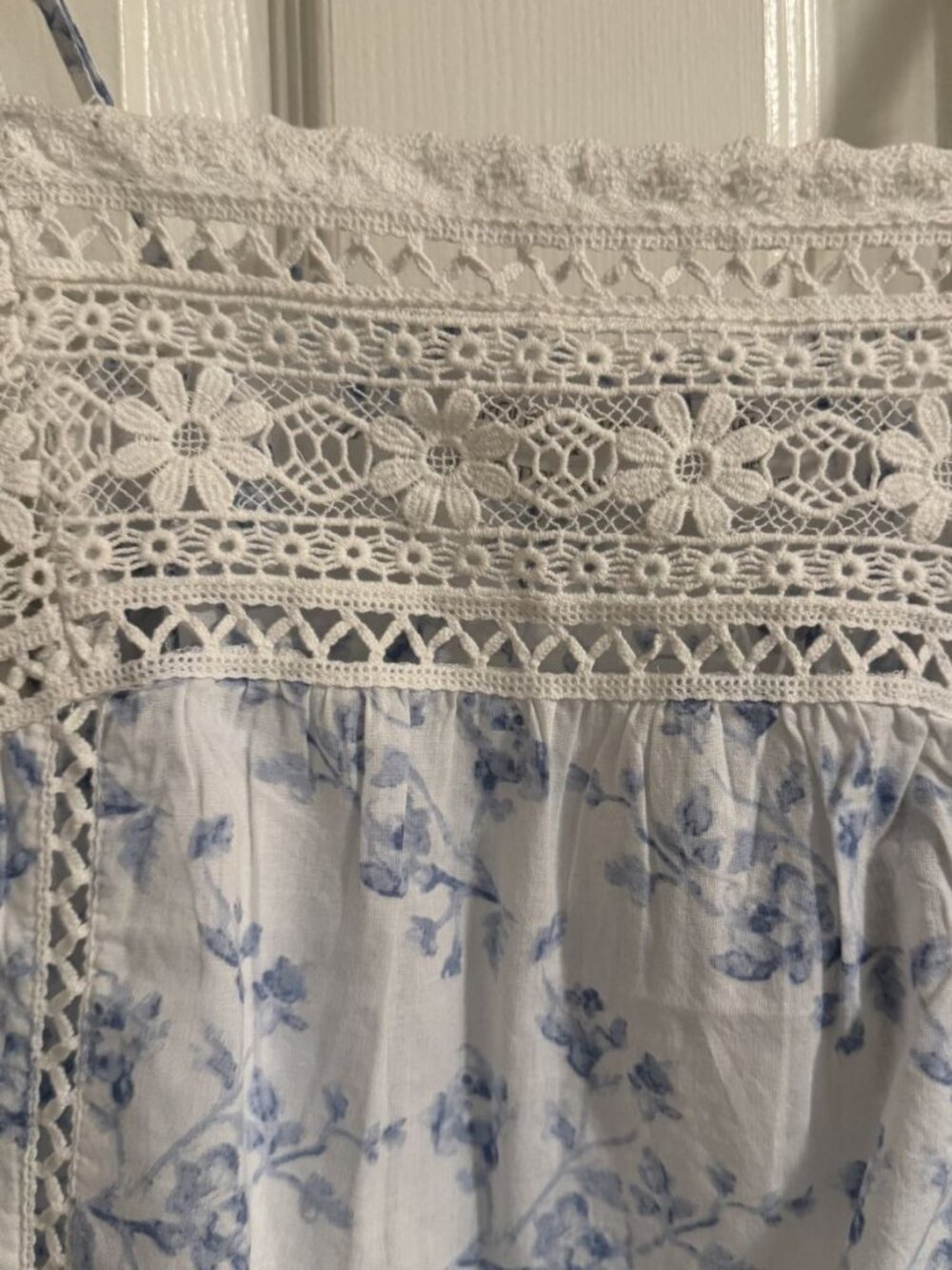 NWT Caroline Constas New York White Blue Floral Lace Trim Cami and Shorts Set - Picture 5 of 11